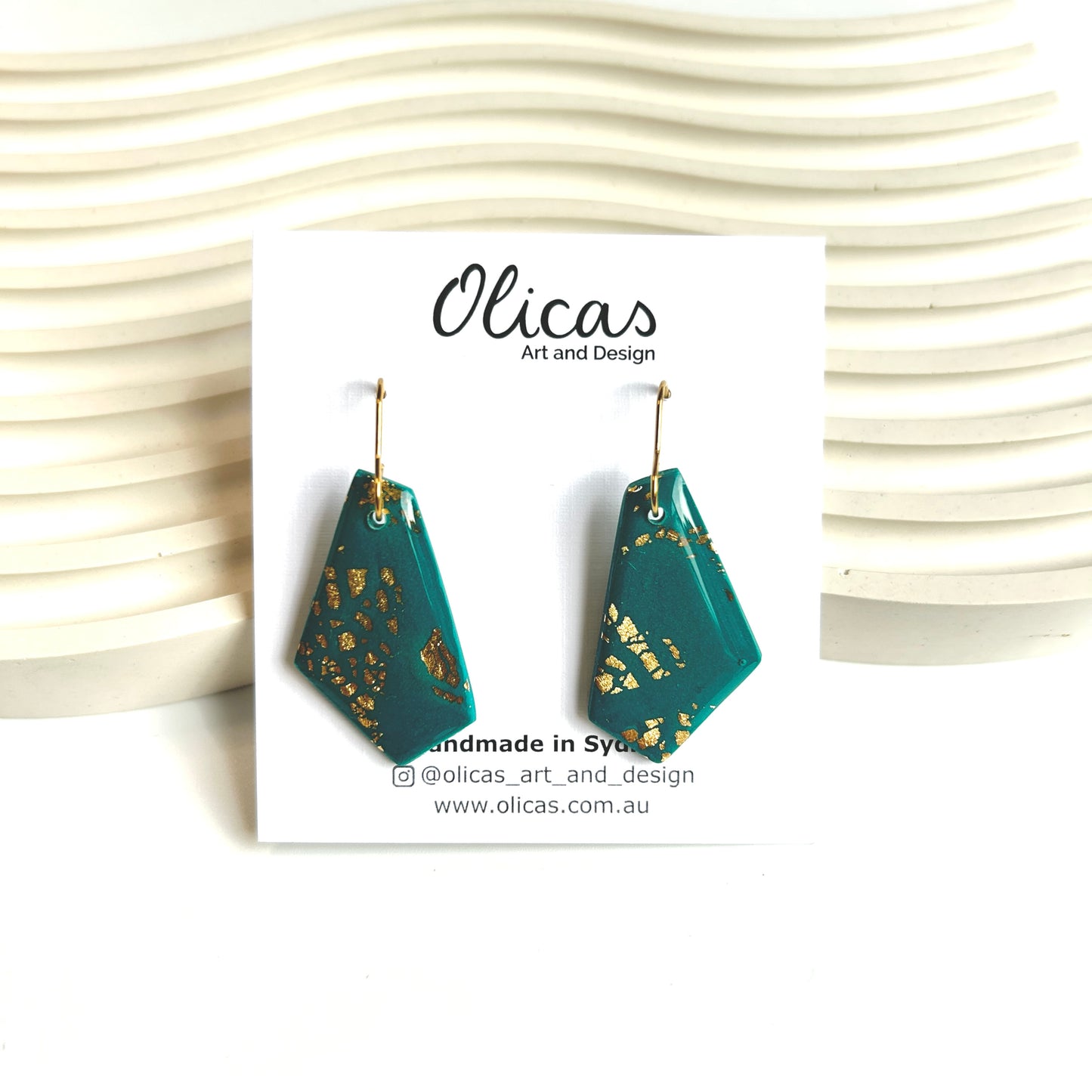 Amelia in Teal and Gold