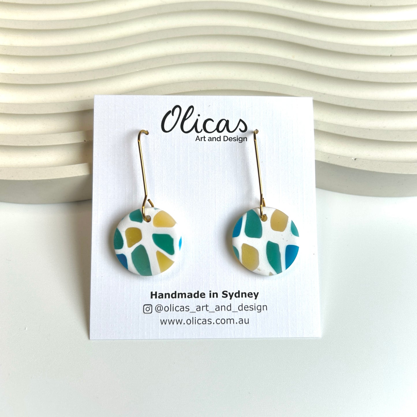 Pippa Dangles in 'Coastal Clarity'