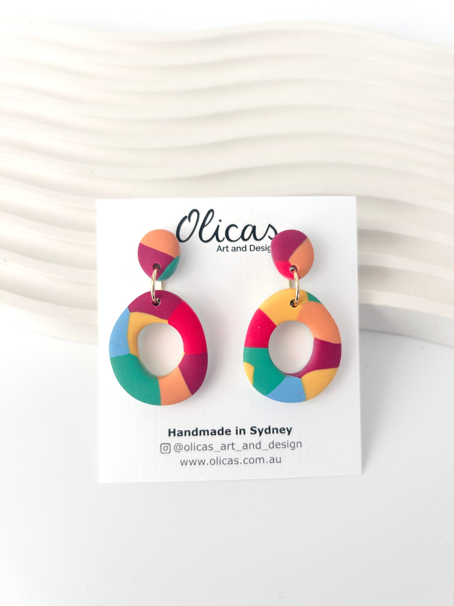 Emma Dangles in 'Colour Splash'