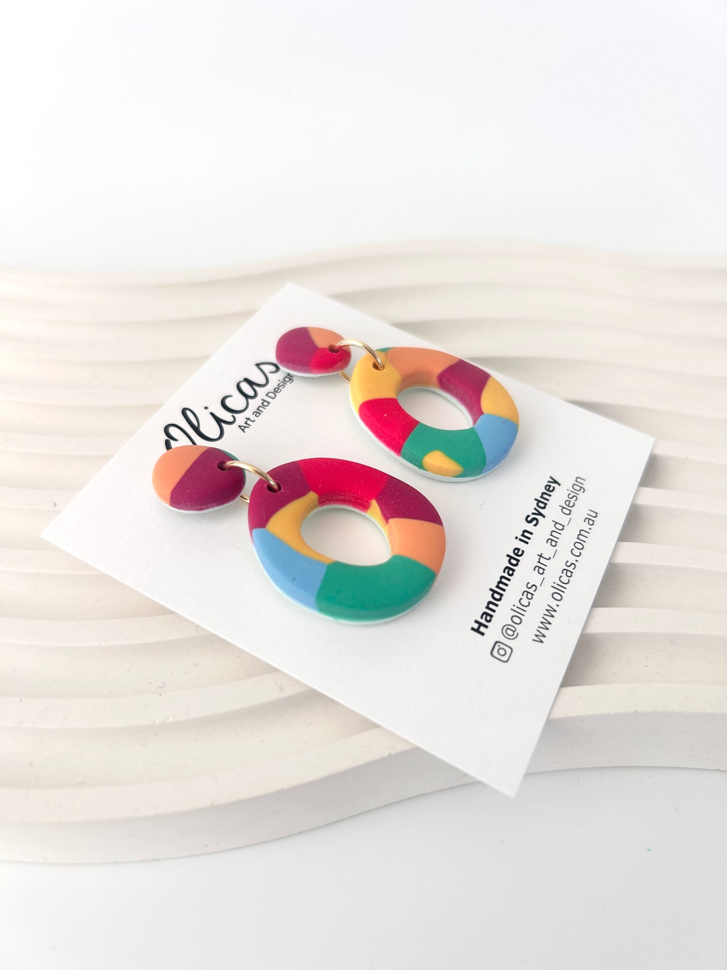 Emma Dangles in 'Colour Splash'