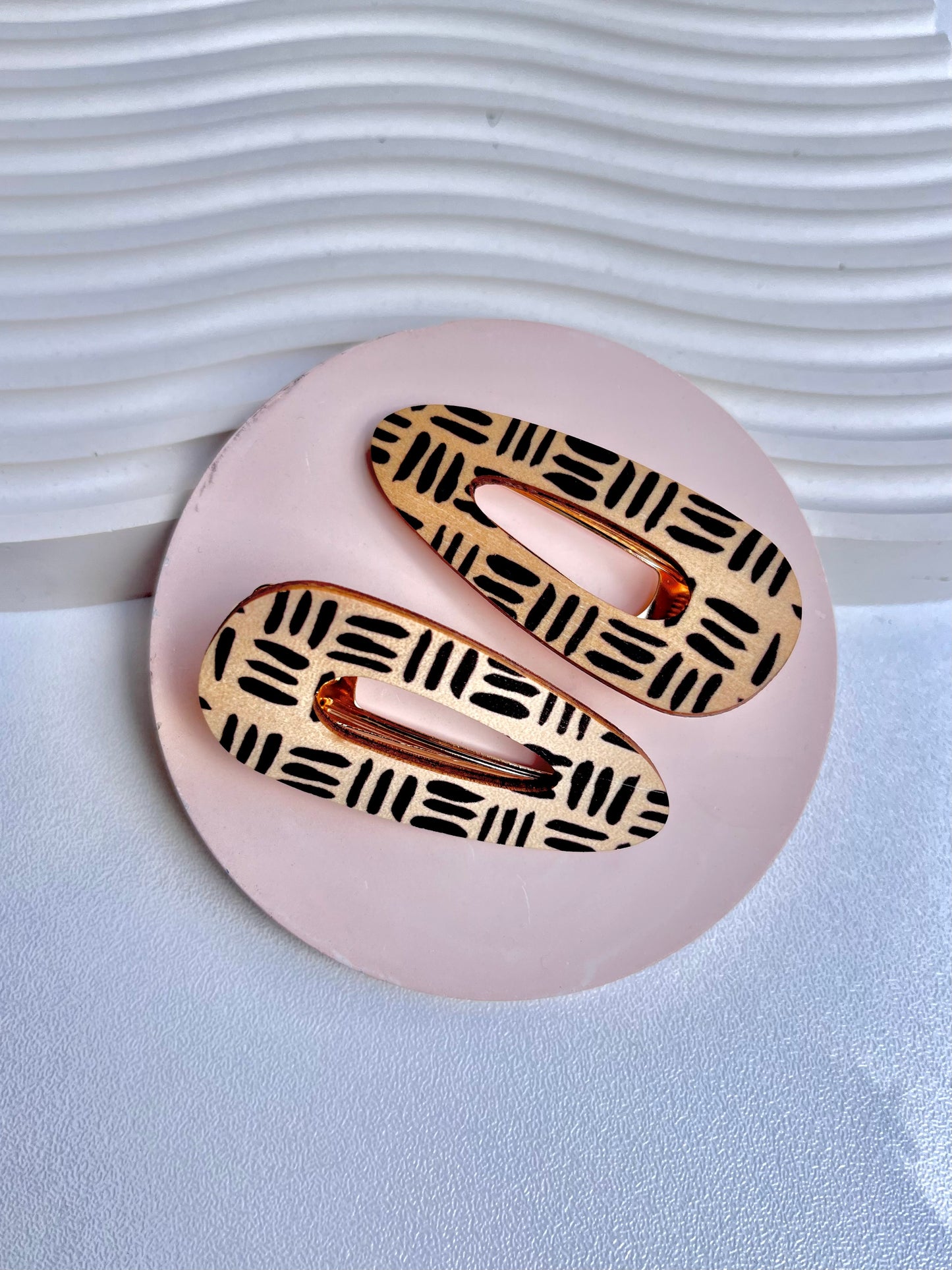 Wooden Hair Clips - in Geometric Black